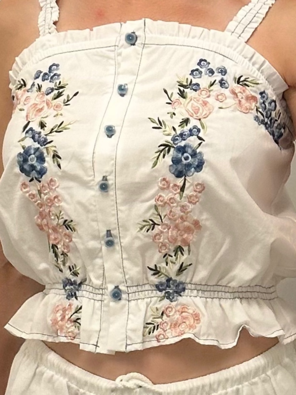 NWOT Kirious Los Angeles Cotton Embroidered Crop Top XS